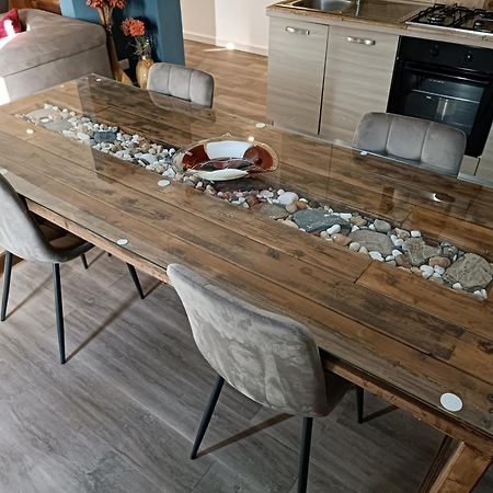 Little Wood Apartment Marsaskala Exterior foto